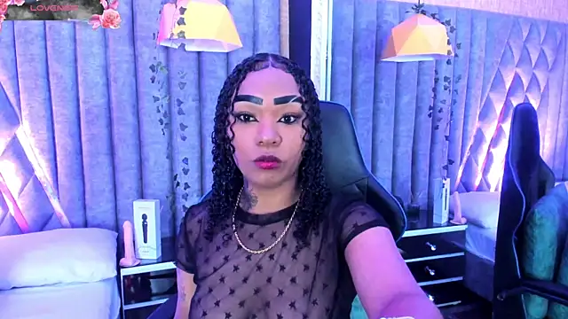 SkylerBloomm online show from 05/21/26, 08:17