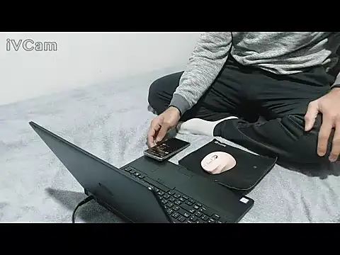 yazinyazin1 online show from 01/17/26, 09:40