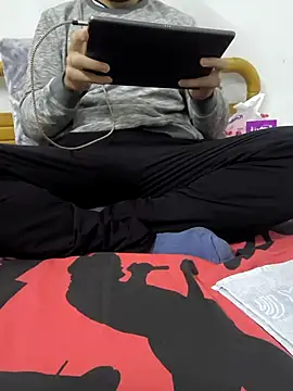 yazinyazin1 online show from 11/19/25, 02:06