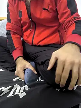 yazinyazin1 online show from 11/12/25, 01:59