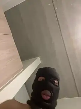 fitsexyman online show from 04/06/26, 04:46