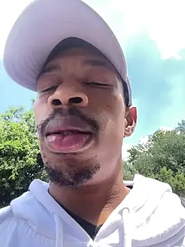 fitsexyman online show from 10/21/25, 11:31