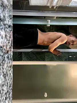 fitsexyman online show from 11/26/25, 07:41