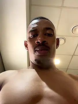 fitsexyman online show from 11/05/25, 09:56