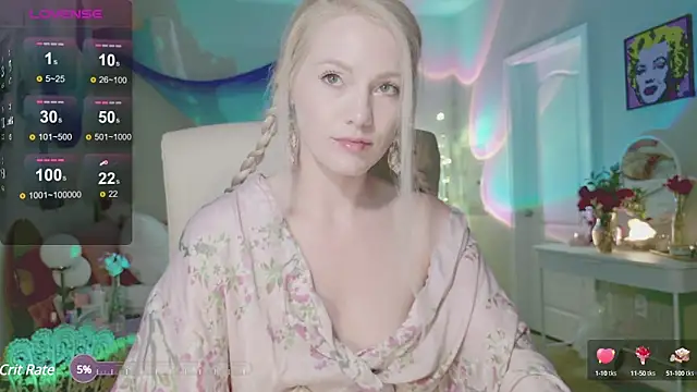 Snapshot of Talulaa chatting on 03/05/25, 11:27 Talulaa online show from 03/05/25, 11:27