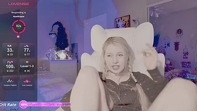 Snapshot of Talulaa chatting on 11/28/25, 06:52 Talulaa online show from 11/28/25, 06:52