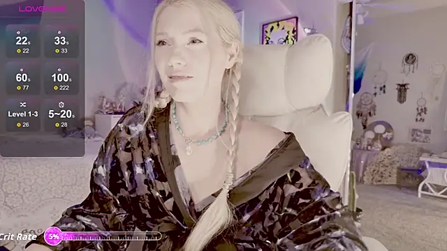 Snapshot of Talulaa chatting on 09/11/25, 05:46 Talulaa online show from 09/11/25, 05:46