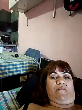 isabella931054 online show from 10/05/25, 01:46