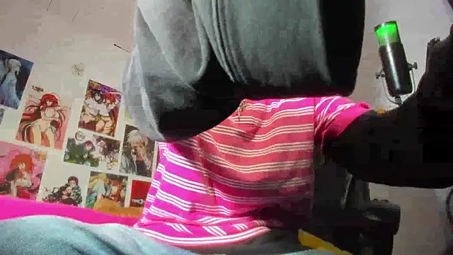 LovexJuxn  online show from 11/27/25, 03:12