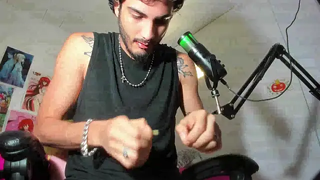 LovexJuxn  online show from 11/28/25, 01:55