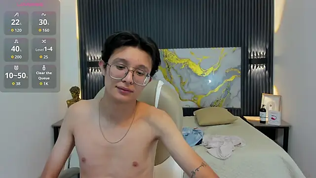 SantiagoRusso18 online show from 11/30/25, 07:42