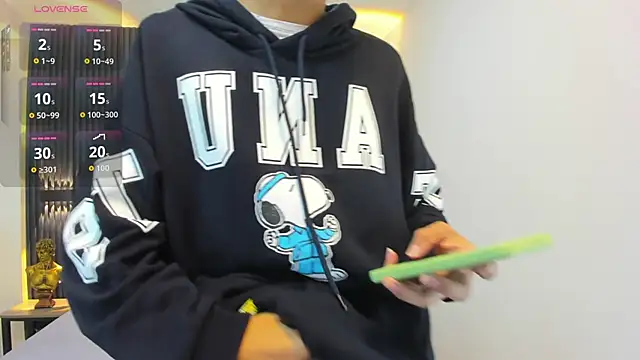 SantiagoRusso18 online show from 09/24/25, 12:11