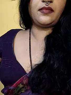 Snapshot of Angel0731 chatting on 05/23/26, 10:47 Angel0731 online show from 05/23/26, 10:47