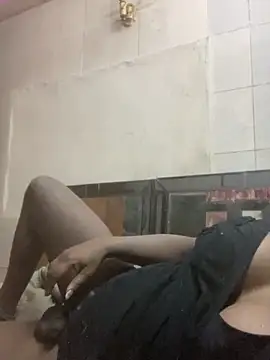 Snapshot of Kajal-Shemale69 chatting on 11/18/25, 07:00 Kajal-Shemale69 online show from 11/18/25, 07:00