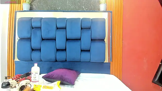 JisooLuv online show from 11/22/25, 01:32