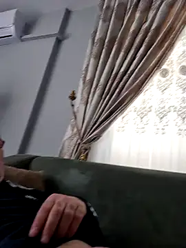 ricardorodriguez31 online show from 12/19/25, 11:45