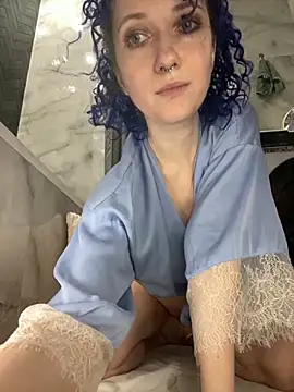 Kitty Kisss online show from 10/19/25, 07:38