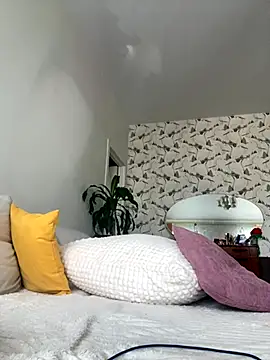 Kitty Kisss online show from 10/29/25, 09:41