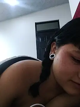 Eva Clark01 online show from 12/20/25, 11:35