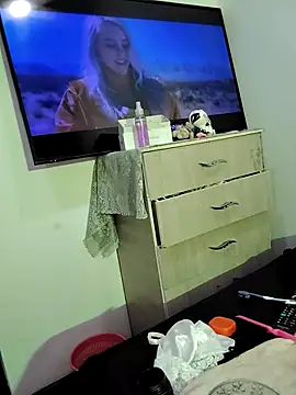 Eva Clark01 online show from 09/19/25, 11:09