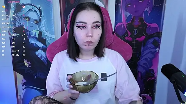 MargarettRose online show from 03/25/26, 02:23