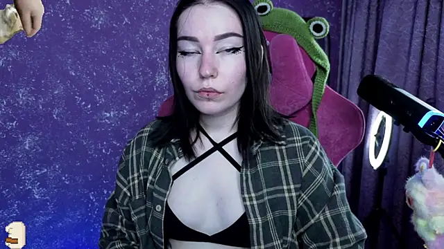 MargarettRose online show from 06/30/26, 04:01