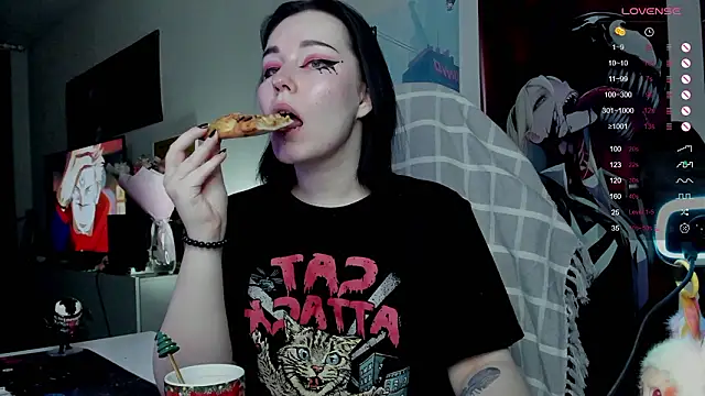 MargarettRose online show from 02/05/26, 01:23