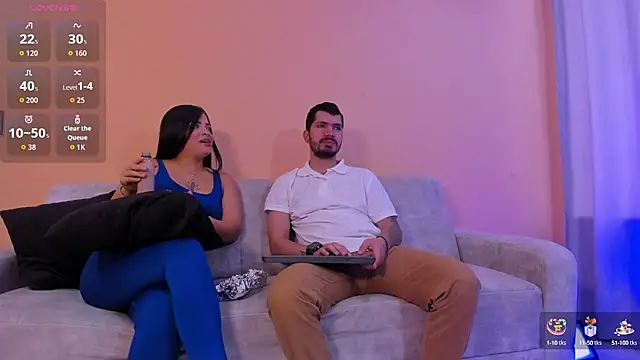 Snapshot of aronandluna chatting on 10/15/25, 02:14 aronandluna online show from 10/15/25, 02:14