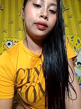 Snapshot of UrSweetAsianLady_02 chatting on 02/25/26, 12:44 UrSweetAsianLady 02 online show from 02/25/26, 12:44