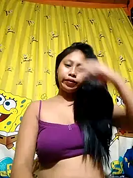 Snapshot of UrSweetAsianLady_02 chatting on 12/16/25, 11:58 UrSweetAsianLady 02 online show from 12/16/25, 11:58