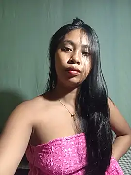 Snapshot of UrSweetAsianLady_02 chatting on 06/27/26, 01:11 UrSweetAsianLady 02 online show from 06/27/26, 01:11