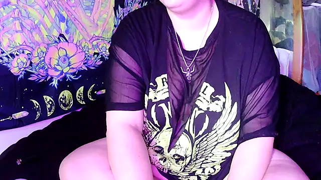 Princessblazed444 online show from 05/03/26, 08:23