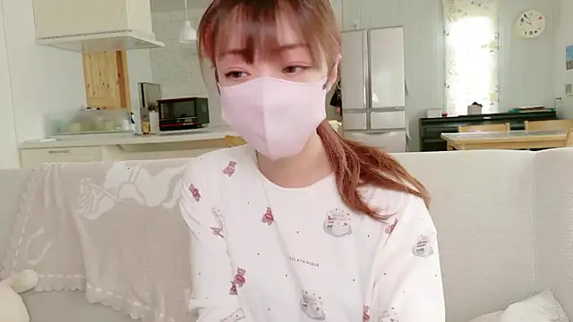 Snapshot of SUZU_1201 chatting on 09/21/25, 01:00 SUZU 1201 online show from 09/21/25, 01:00