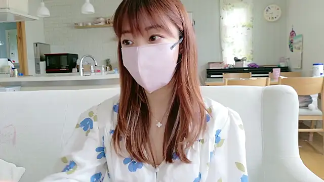 SUZU 1201 online show from 05/28/26, 11:32