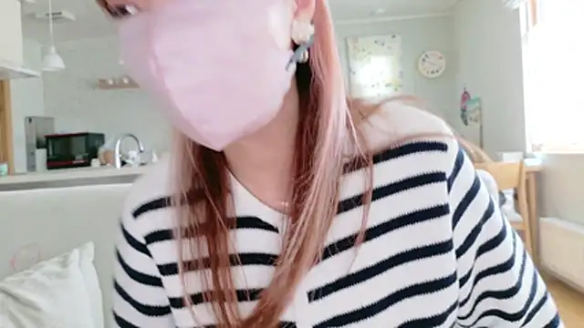 SUZU 1201 online show from 05/24/26, 01:16