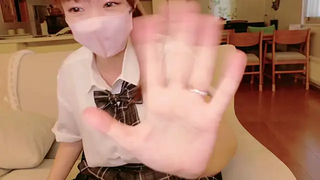 SUZU 1201 online show from 11/01/25, 01:34