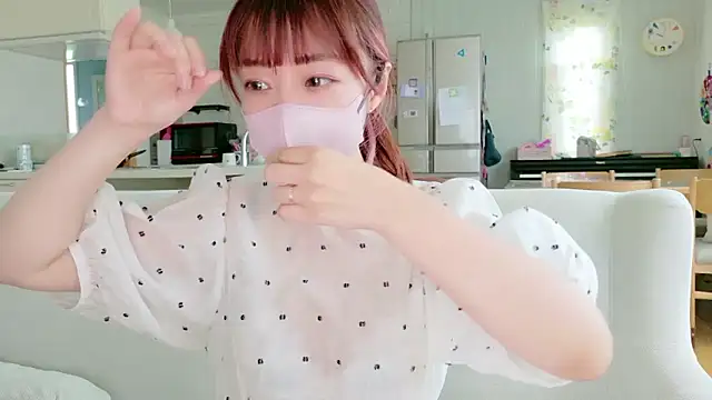 Snapshot of SUZU_1201 chatting on 07/06/26, 01:01 SUZU 1201 online show from 07/06/26, 01:01