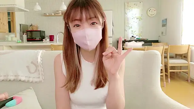 Snapshot of SUZU_1201 chatting on 10/04/25, 02:02 SUZU 1201 online show from 10/04/25, 02:02