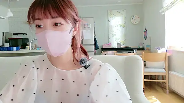 Snapshot of SUZU_1201 chatting on 07/08/26, 12:35 SUZU 1201 online show from 07/08/26, 12:35