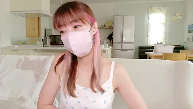 Snapshot of SUZU_1201 chatting on 09/14/25, 12:55 SUZU 1201 online show from 09/14/25, 12:55