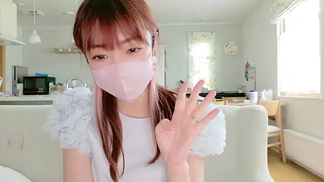 SUZU 1201 online show from 05/13/26, 01:01