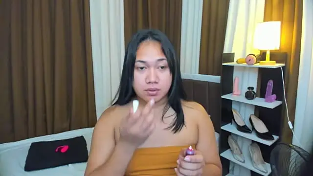 TsUncutKaren online show from 10/11/25, 04:57