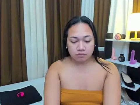 TsUncutKaren online show from 10/22/25, 08:30