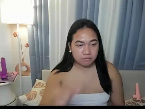 TsUncutKaren online show from 11/14/25, 05:05