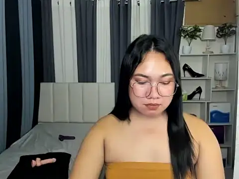 TsUncutKaren online show from 03/07/26, 06:13