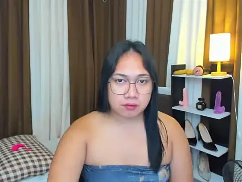TsUncutKaren online show from 09/28/25, 05:42
