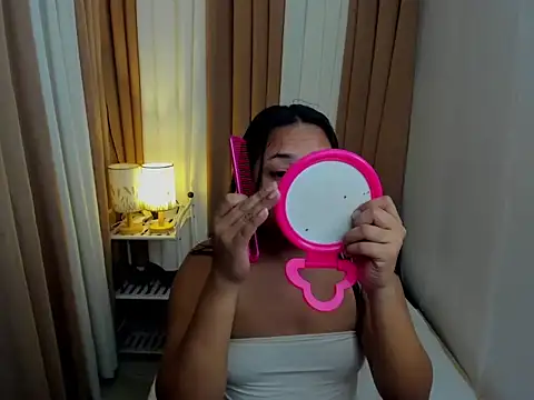 TsUncutKaren online show from 11/03/25, 05:27