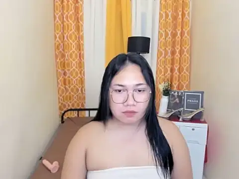 TsUncutKaren online show from 04/08/26, 02:29