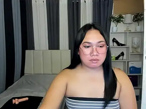 TsUncutKaren online show from 03/10/26, 05:33