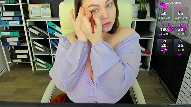  feel me  online show from 12/23/25, 02:00